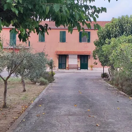 Hostel Eco House San Michele *