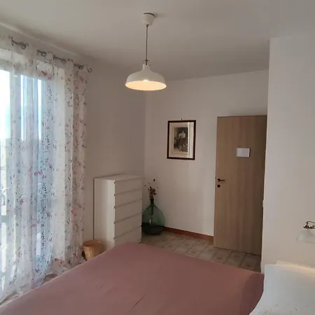 Hostel Eco House San Michele